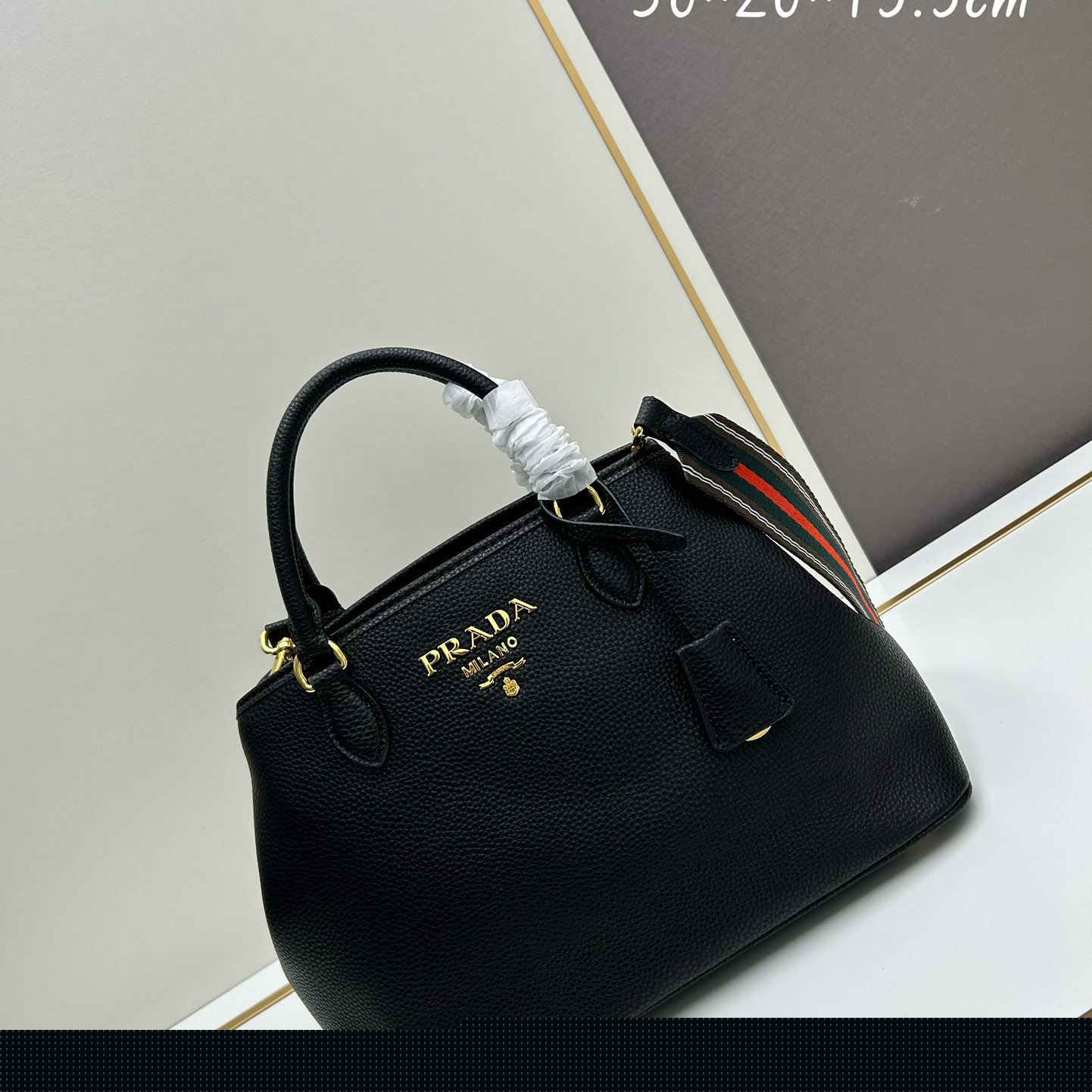Pra*a top handle bags